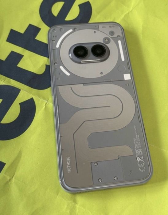 КАТО НОВ 256GB Nothing Phone 2A Plus 5G Гаранция Yettel 2028 Grey