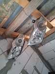 Vând set faruri vw Passat b6 250 bucata 500 pereca