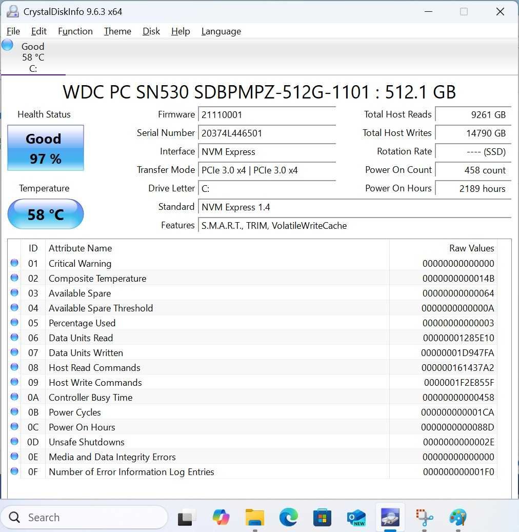 Лаптоп 14" Lenovo IdeaPad 5 14IIL05 (счупена панта на горния капак)