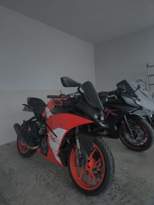 Vând KTM RC125 2017