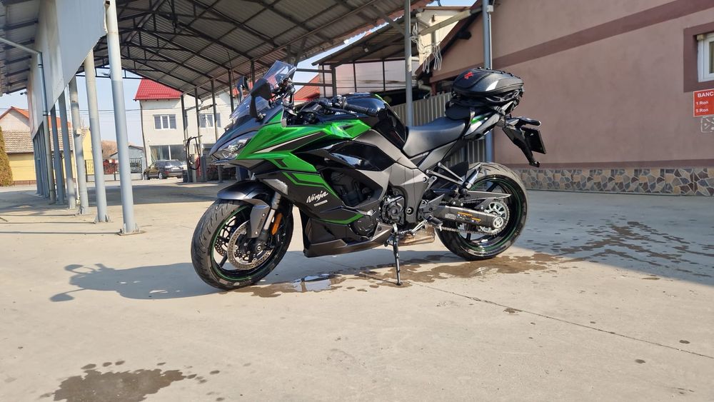 Motor kawasaki z1000sx