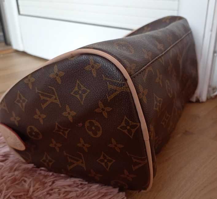 Оригинална чанта Louis Vuitton със сертификат