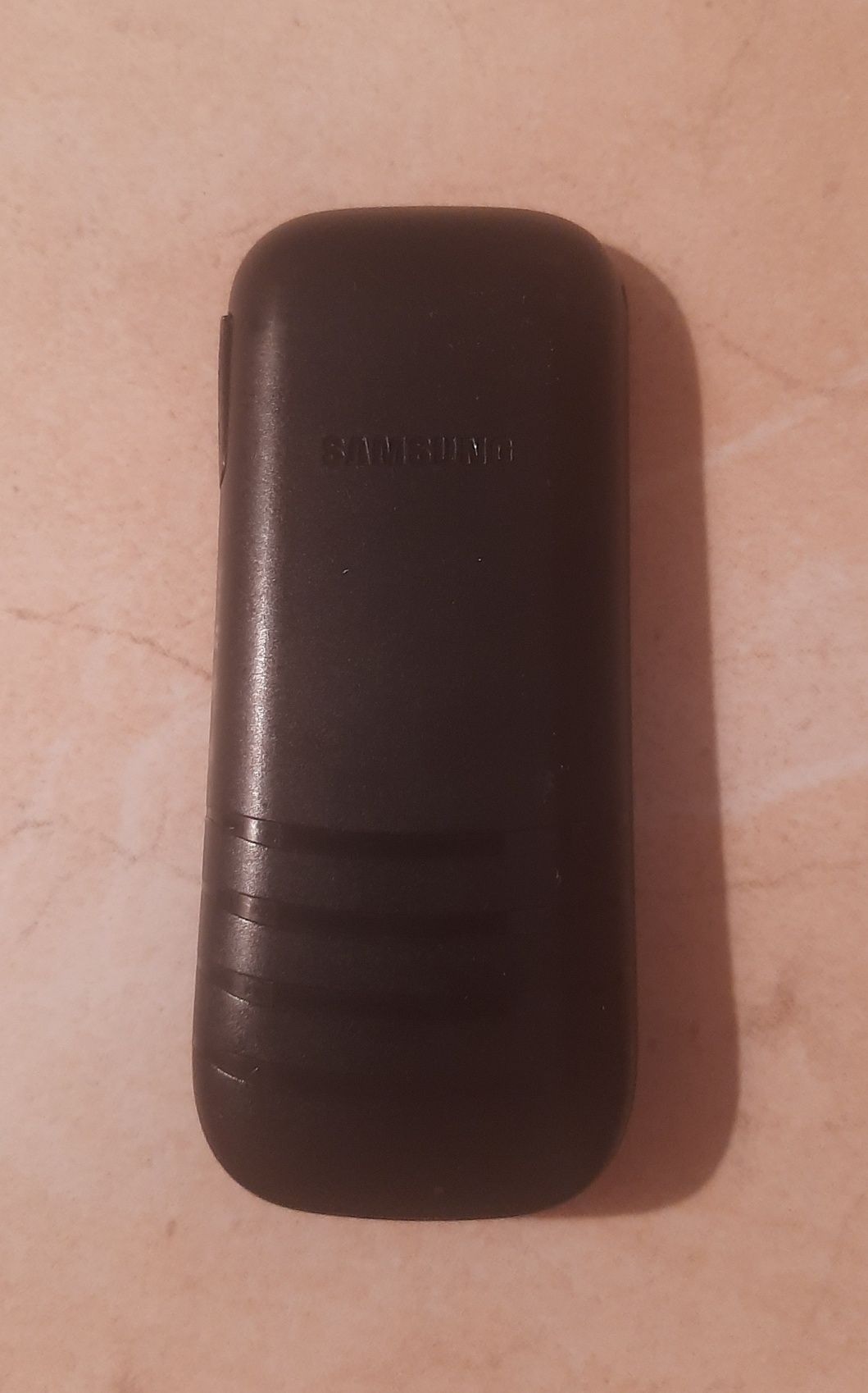 Telefon Samsung GT-E1200