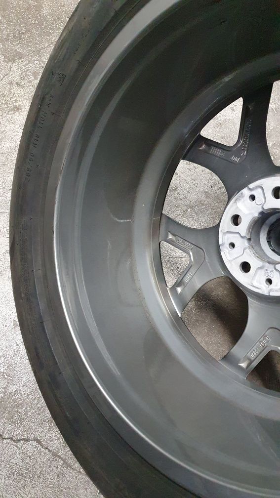 Джанти 19" +гуми 265 50 19 Pirelli