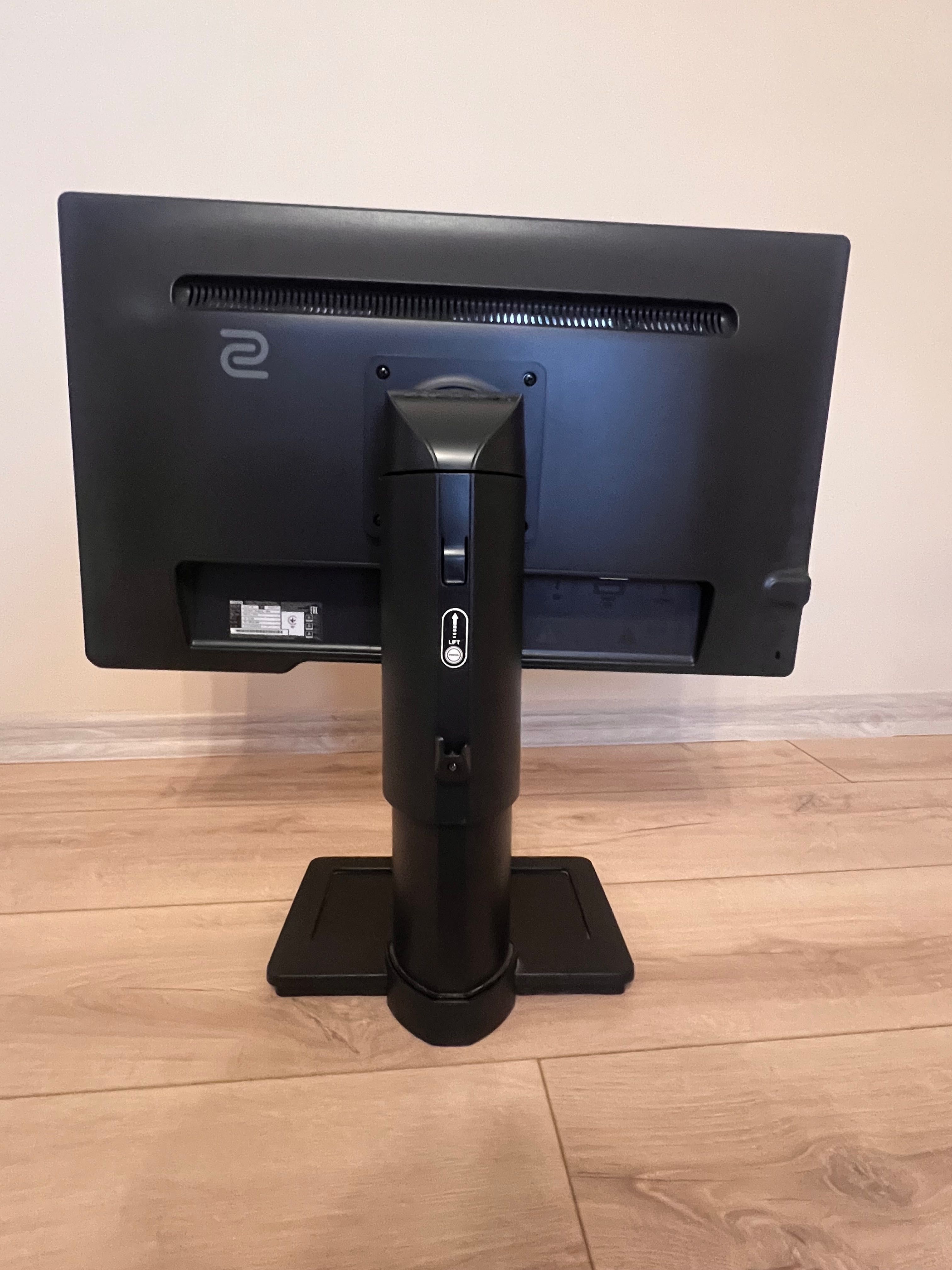 Монитор Zowie BENQ XL2411p Full HD 144hz
