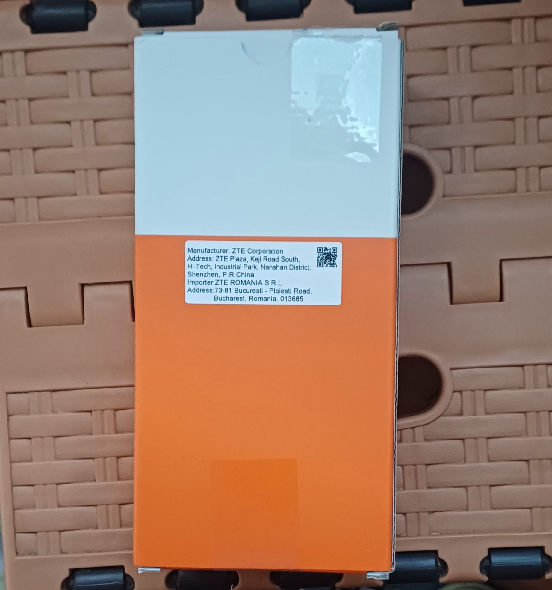 Vând telefon ZTE blade A34 6GB ram