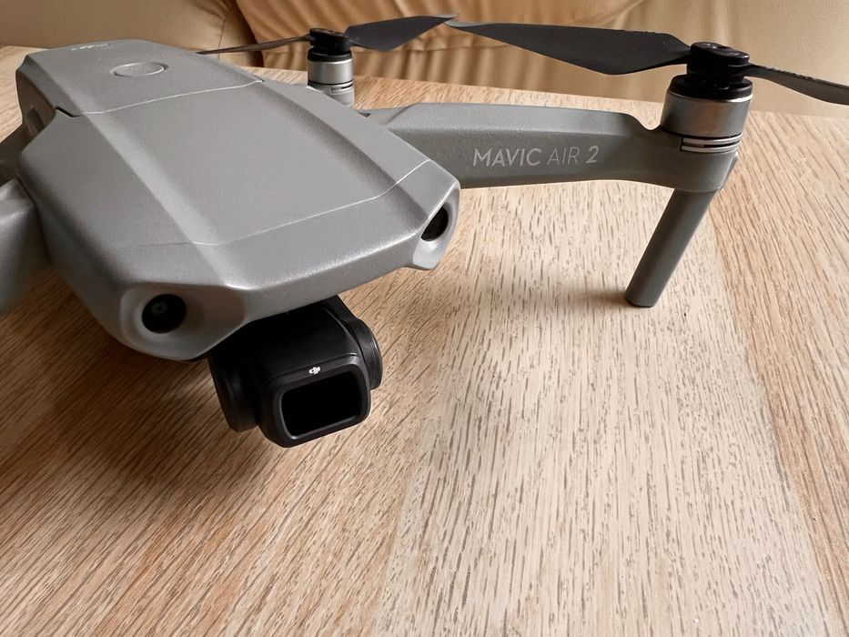 Професионален дрон DJI Mavic Air 2 Fly MoRe Combo