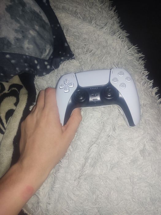 Продам контроллер от пс 5 думал сенс бу