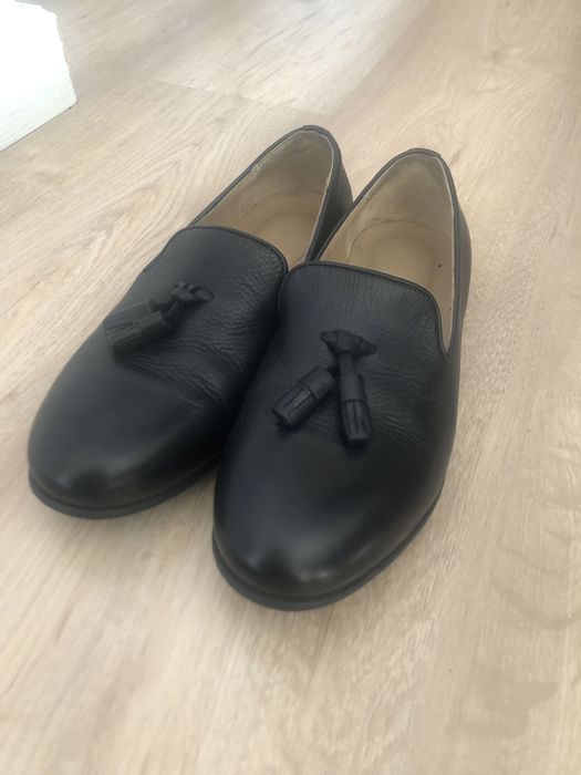 Лоферы кожаные без каблука