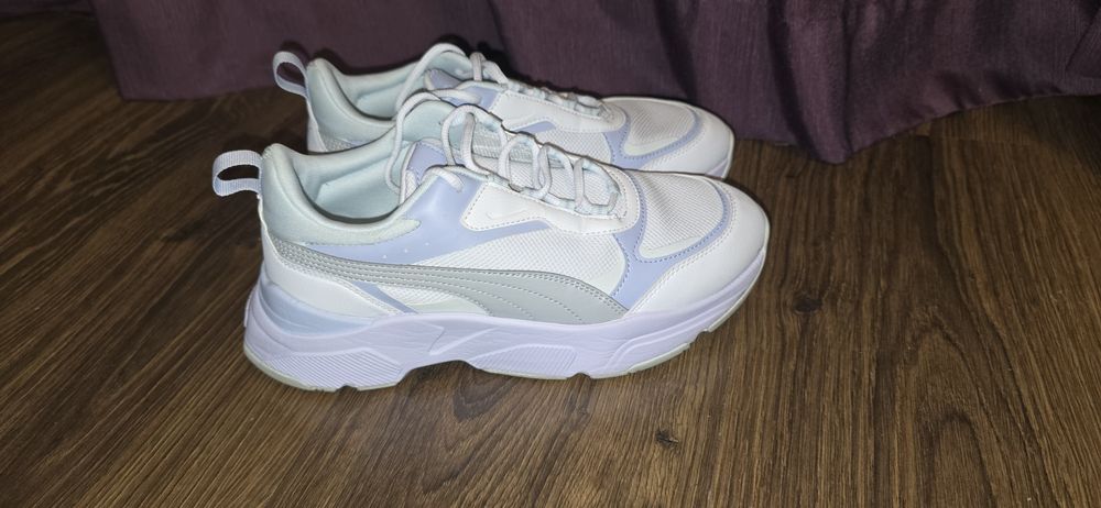 Бели Маратонки Puma