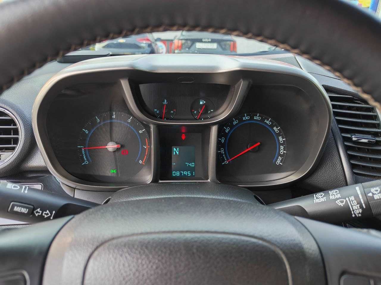 Chevrolet Orlando ideal holatda ! to'liq komplekt full toza 2015 - yil