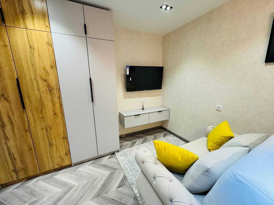 R4 Сдаётся квартира 1/3/5 на Мирабадский Шохмед центр!