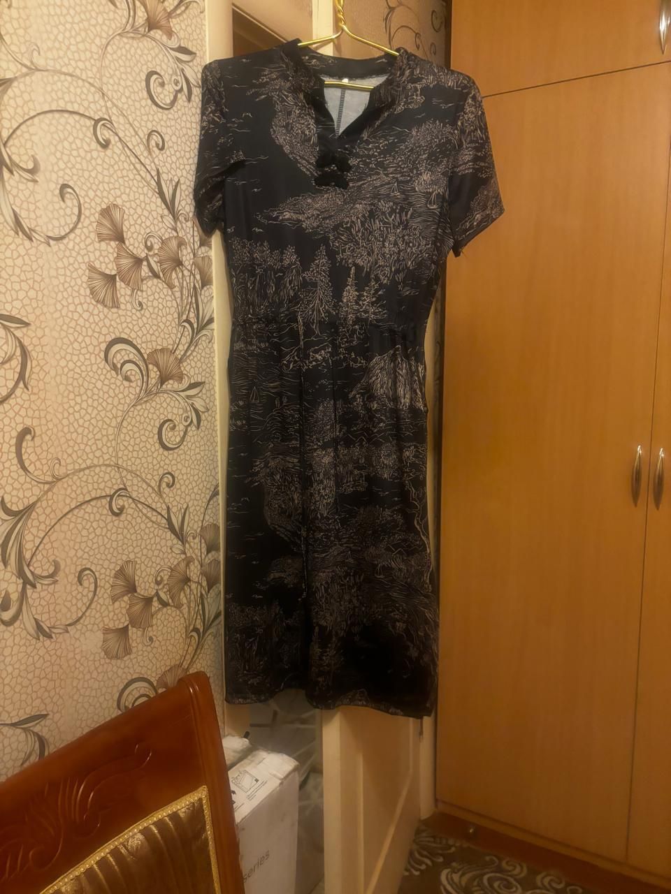 Продаются платья