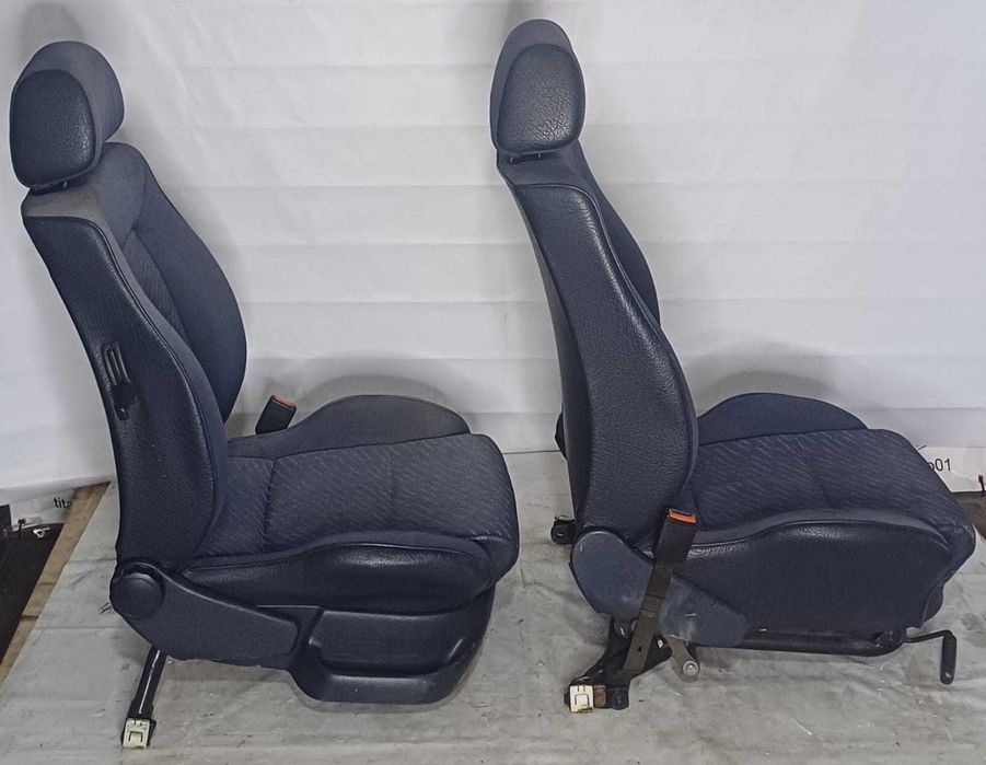 TitanAuto Volkswagen Golf 3 пара откидных сидений