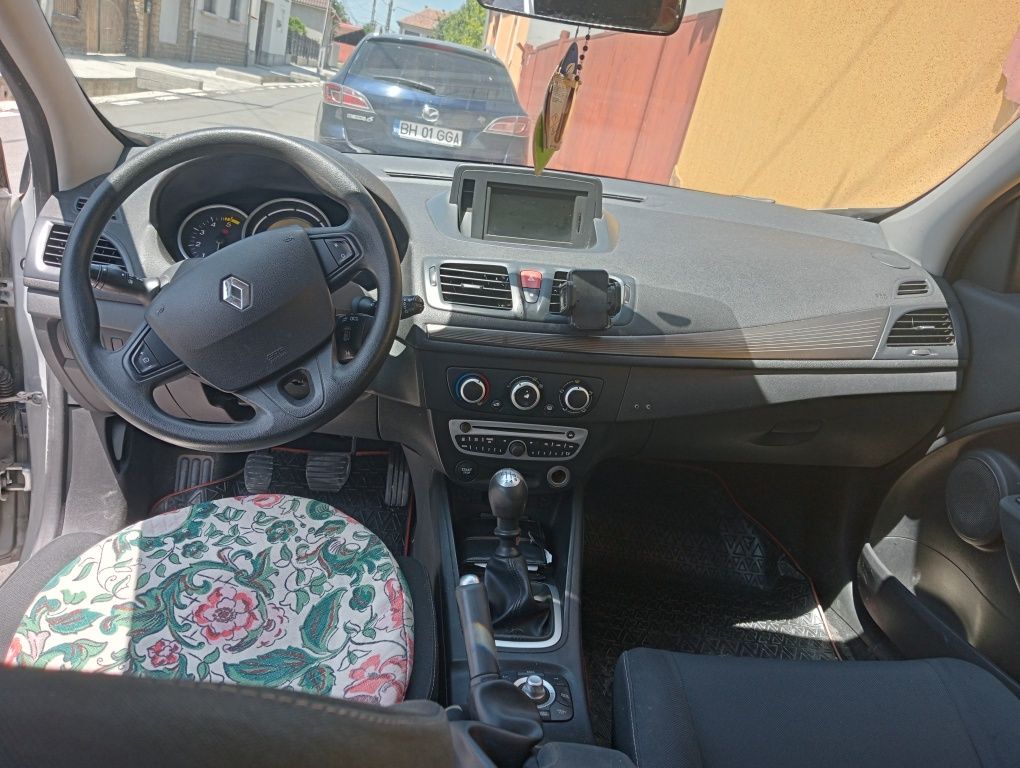 Vând Renault Megane