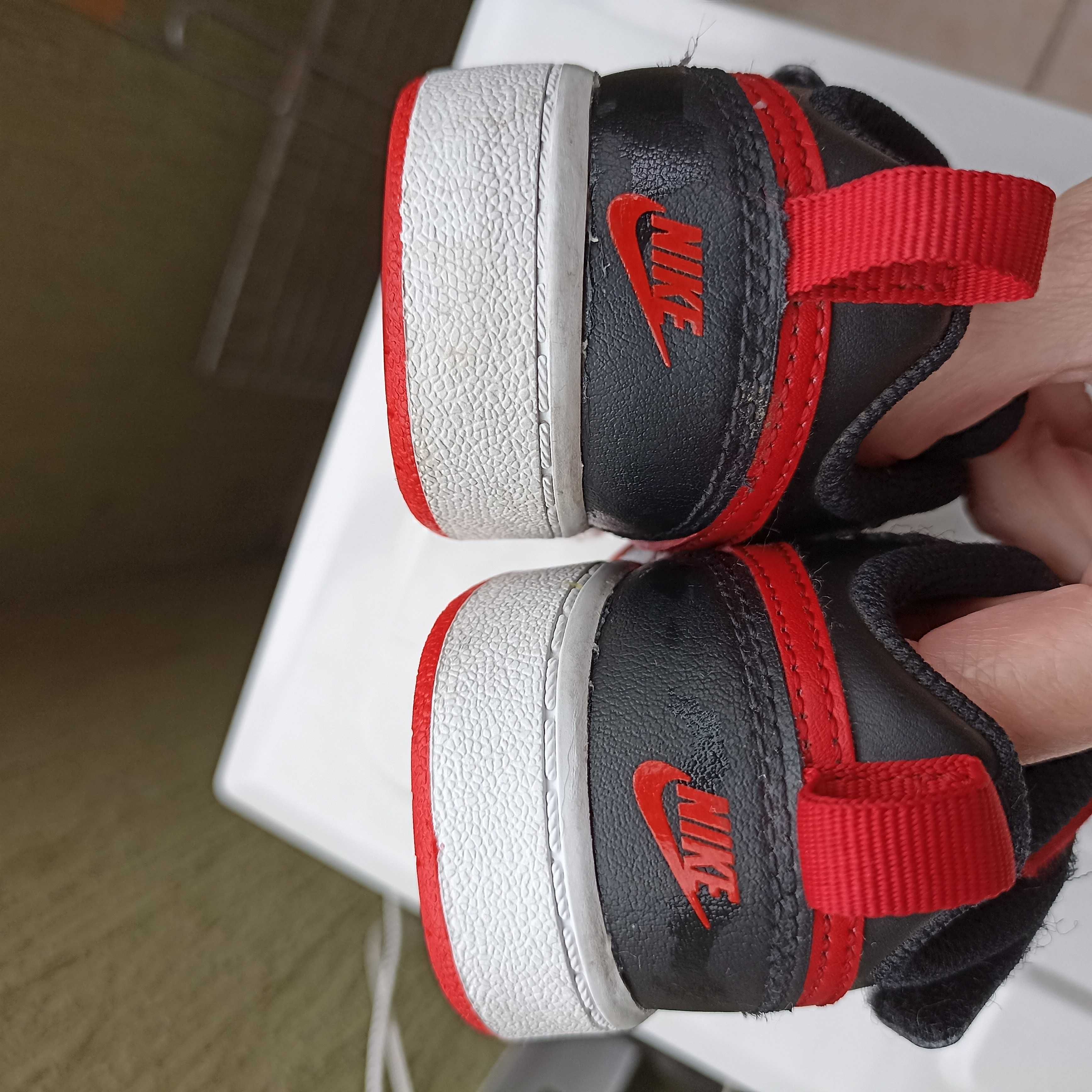 Спортни обувки Nike Court Borough Low 2 номер 22