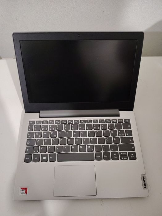 Laptop Lenovo idealPad Slim 1-11AST-05