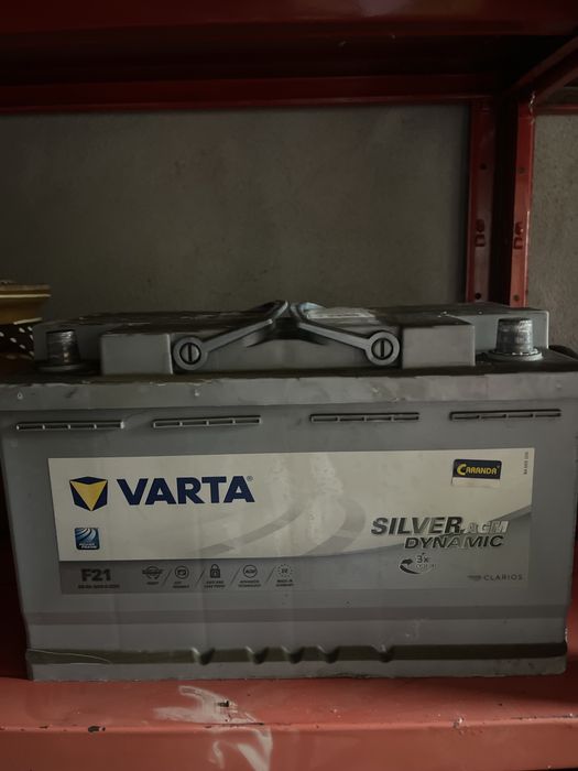 Vand baterie Varta Silver Dynamic 12V 80Ah 800A