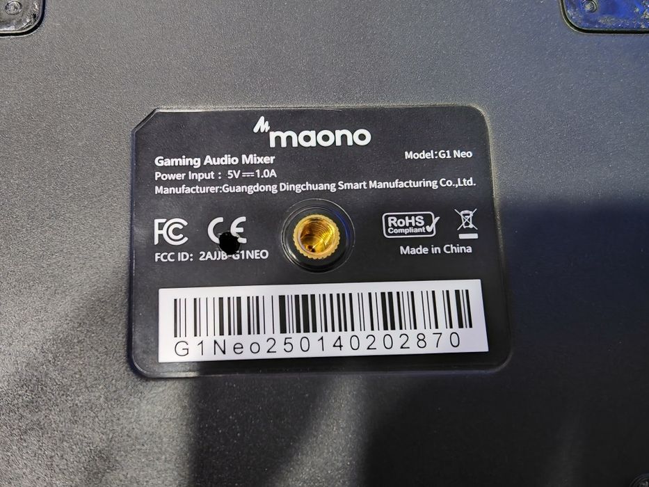 Микрофон со звуковой картой  Maono PD200X