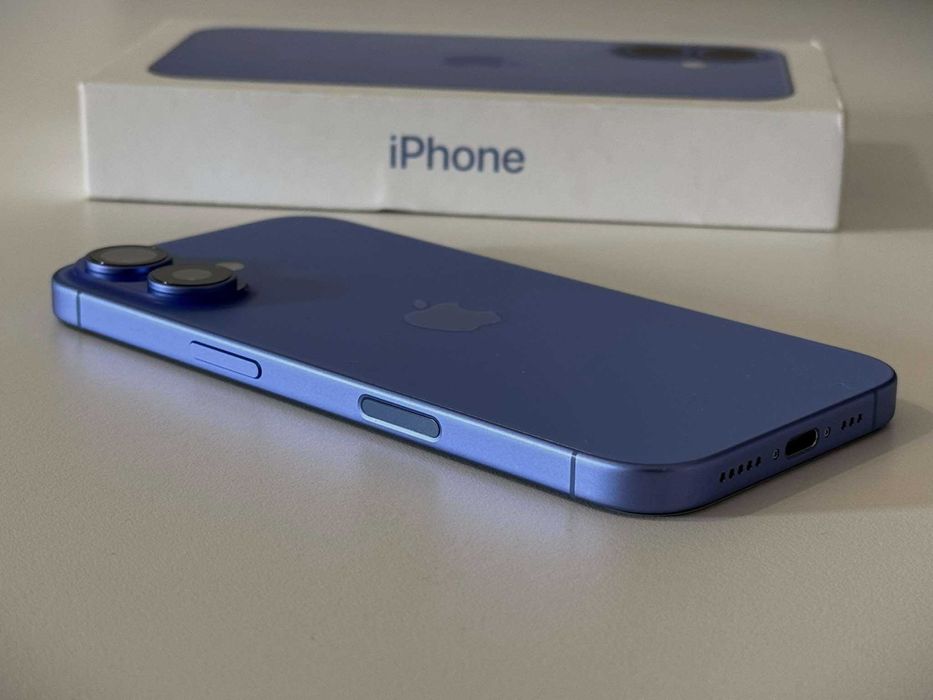 Бартер!НОВ! 24м.Гаранция! 256GB iPhone 16 Ultramarine (Син)