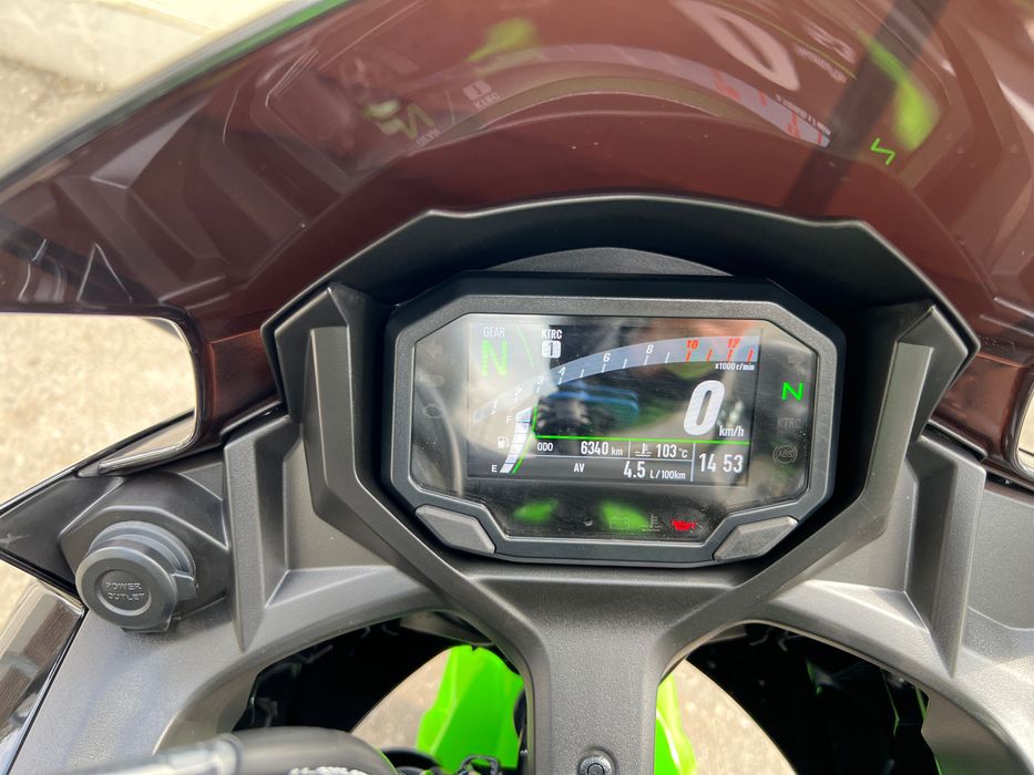Kawasaki Ninja 650 KRT