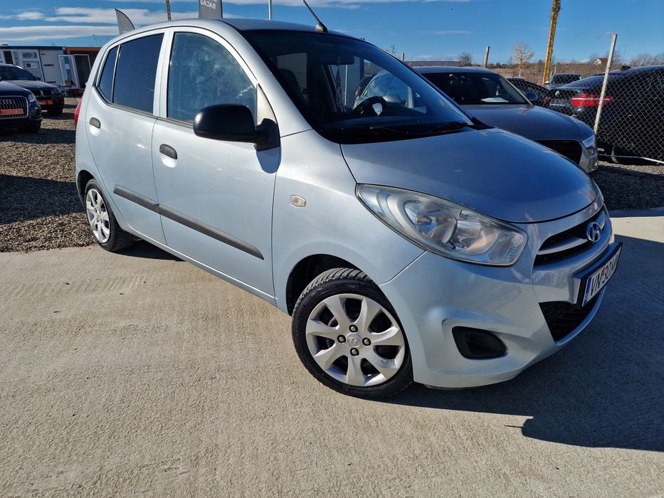 Hyundai İ10 an 2012 benzina E5