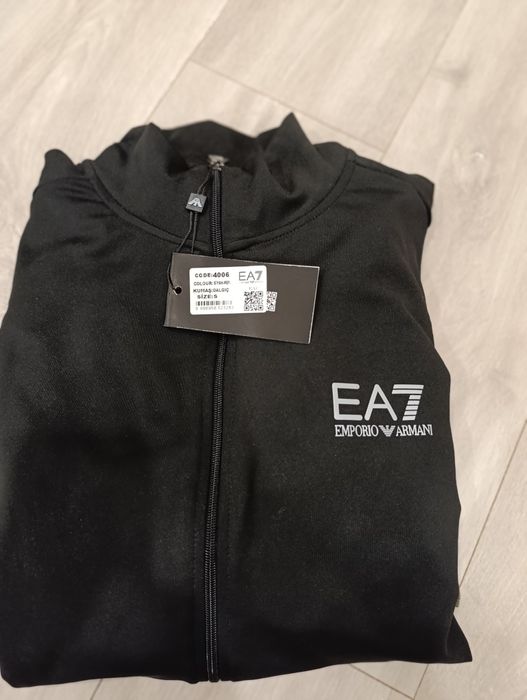 Спортен екип, анцуг Armani