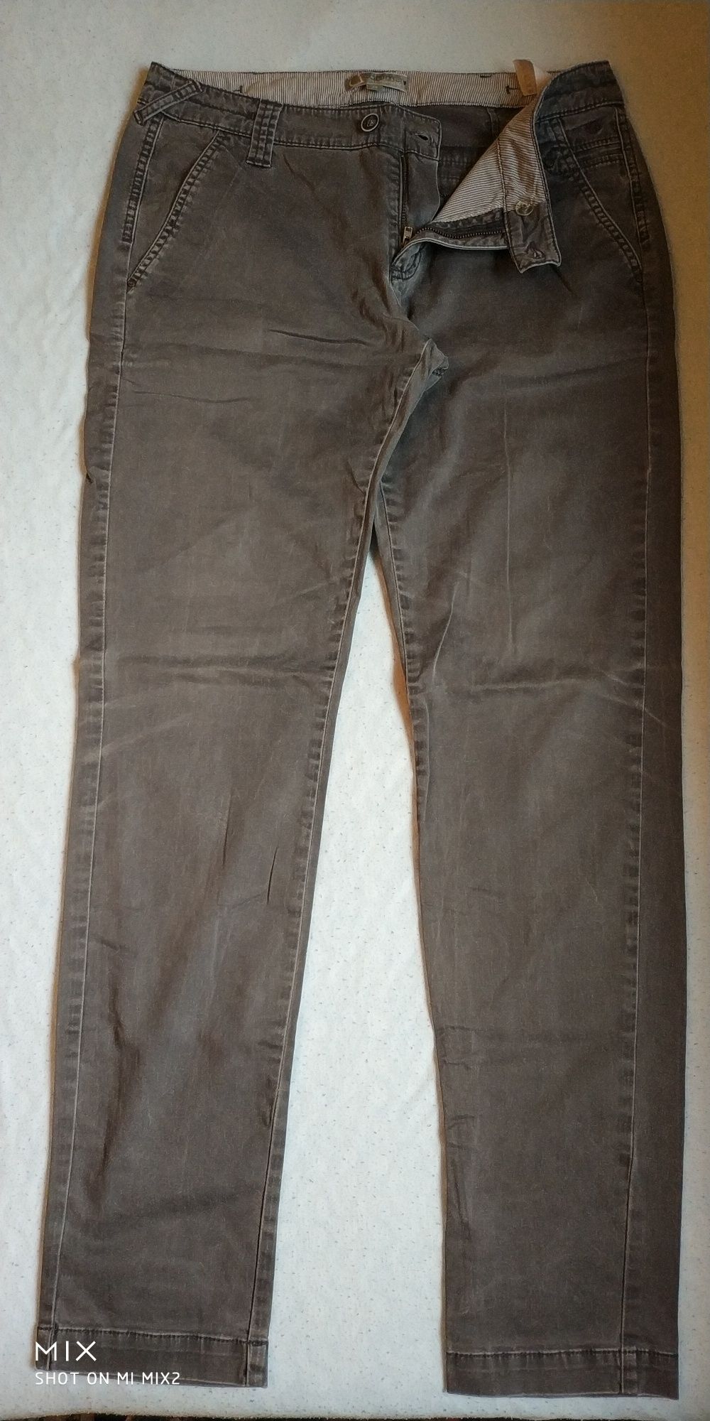 Pantaloni blugi slim fit măsură S/M de stofă chino de bumbac