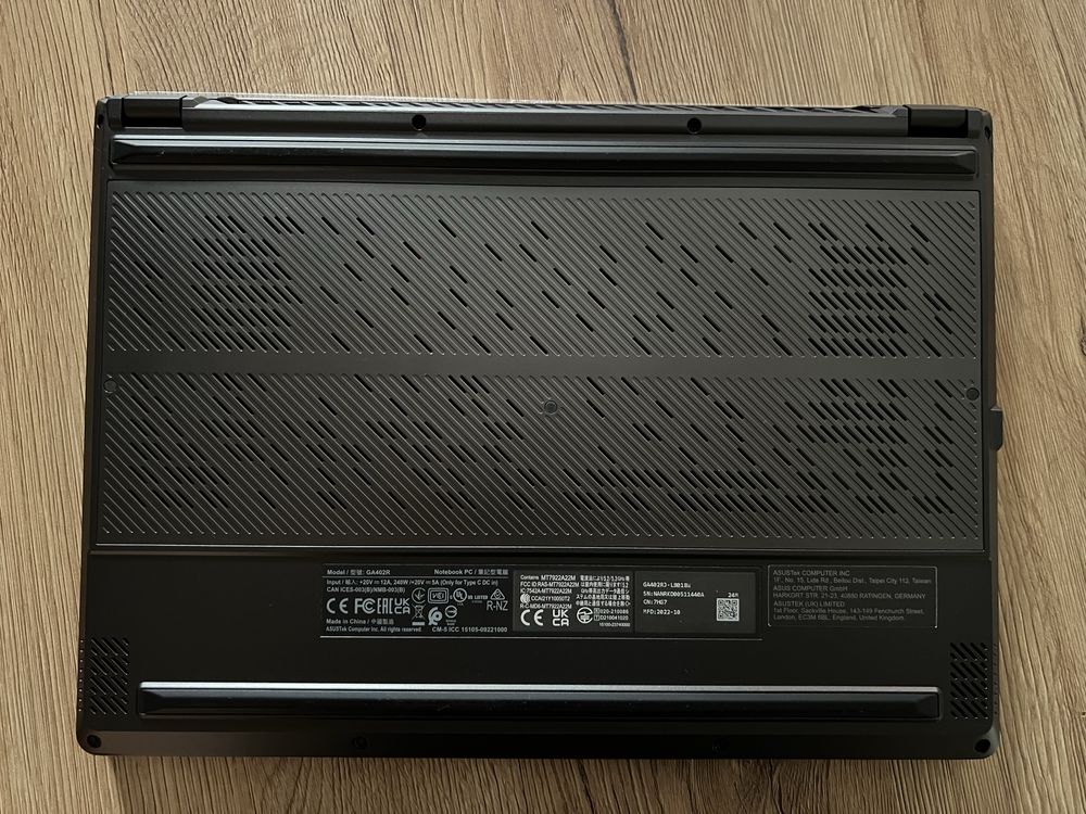 ASUS ROG Zephyrus G14 · Ryzen 9 · RX 6700S · 24GB RAM · 1TB SSD