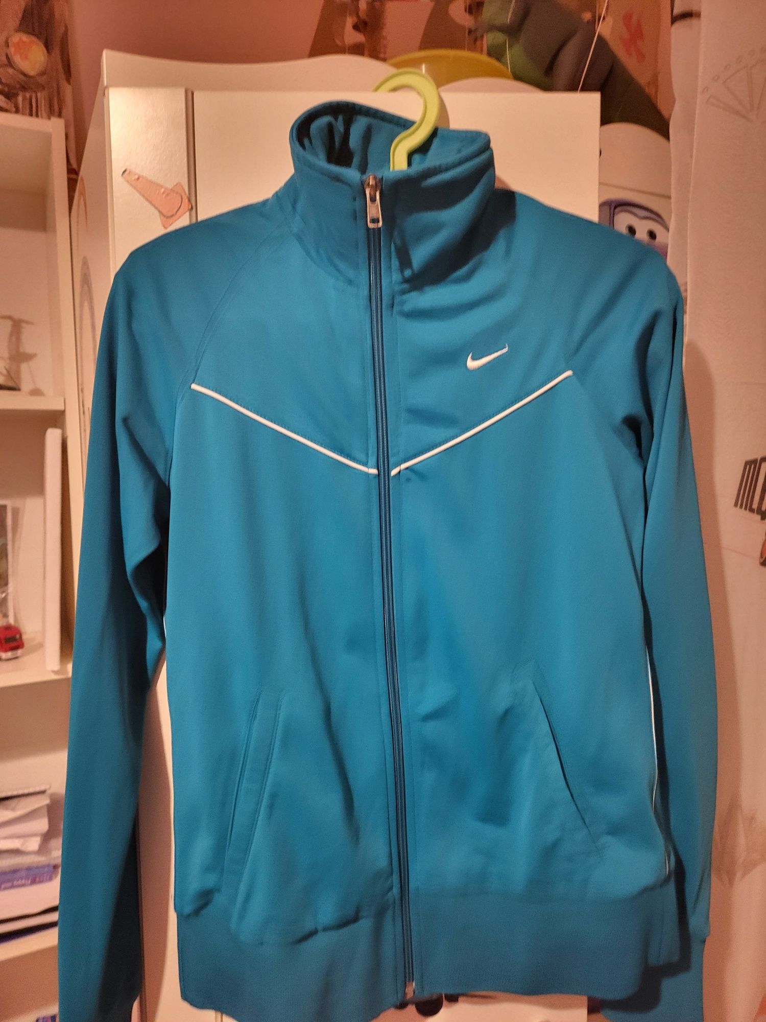 Bluza de trening Nike originală  marime M, sau 164 de cm