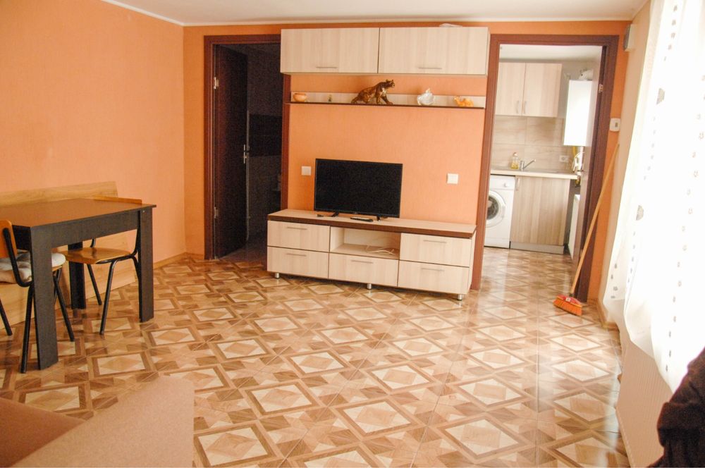 Inchiriez casa in Navodari