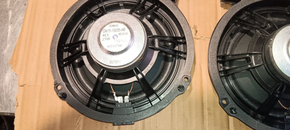 Говорители за врати и пищялки