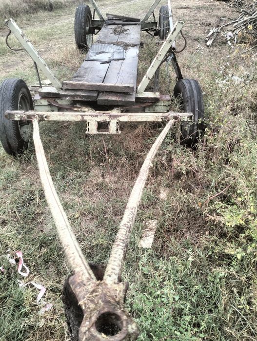 Vând căruță pentru tractor