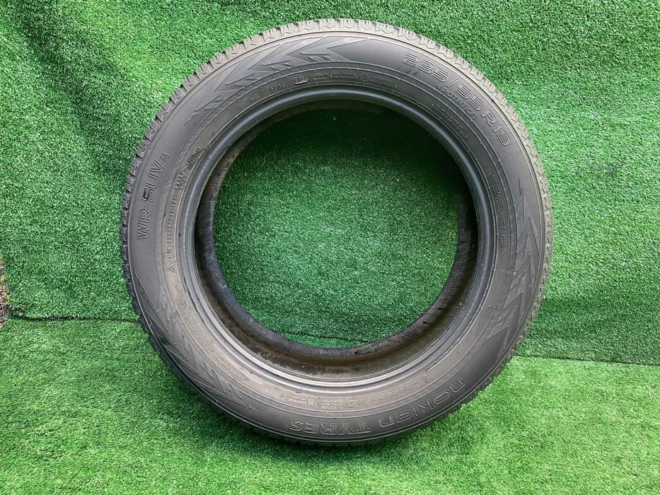 Set 4 anvelope iarna 235 55 R19 Nokian Tyres SUV 4 Dot 4620 si 5120