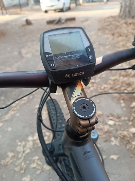 Продаю CUBE REACTION 400 электровеалосипед проктический новый.