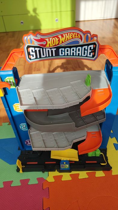 Parcare hot wheels