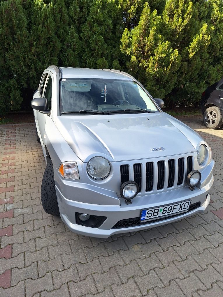 Vand jeep compass 4×4