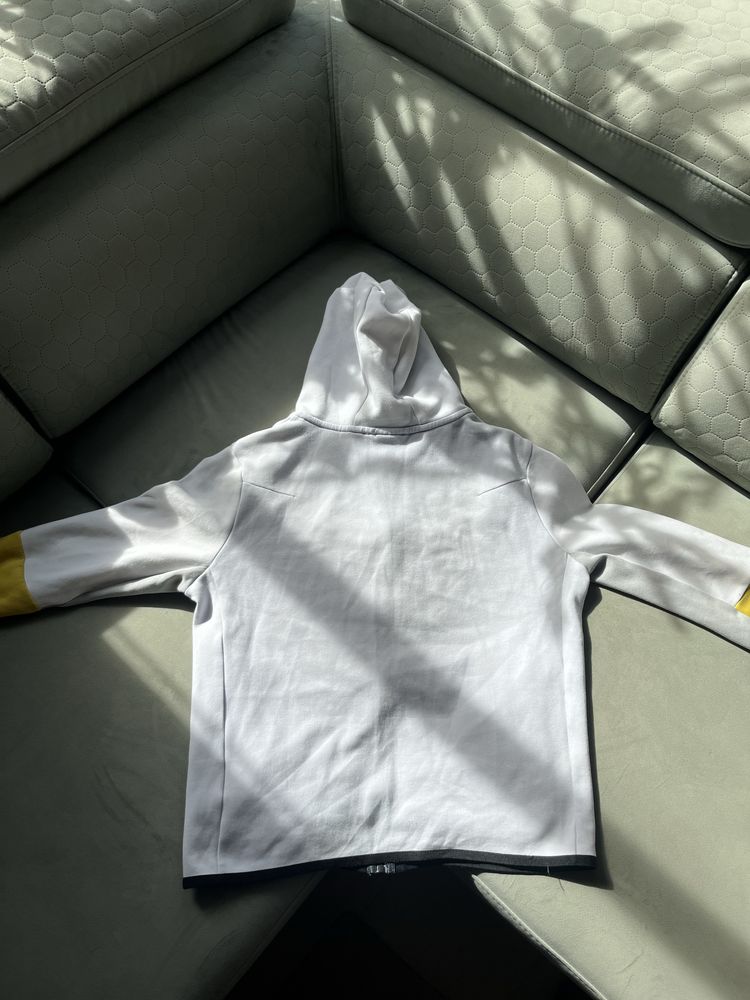 Nike Tech Fleece Горнище