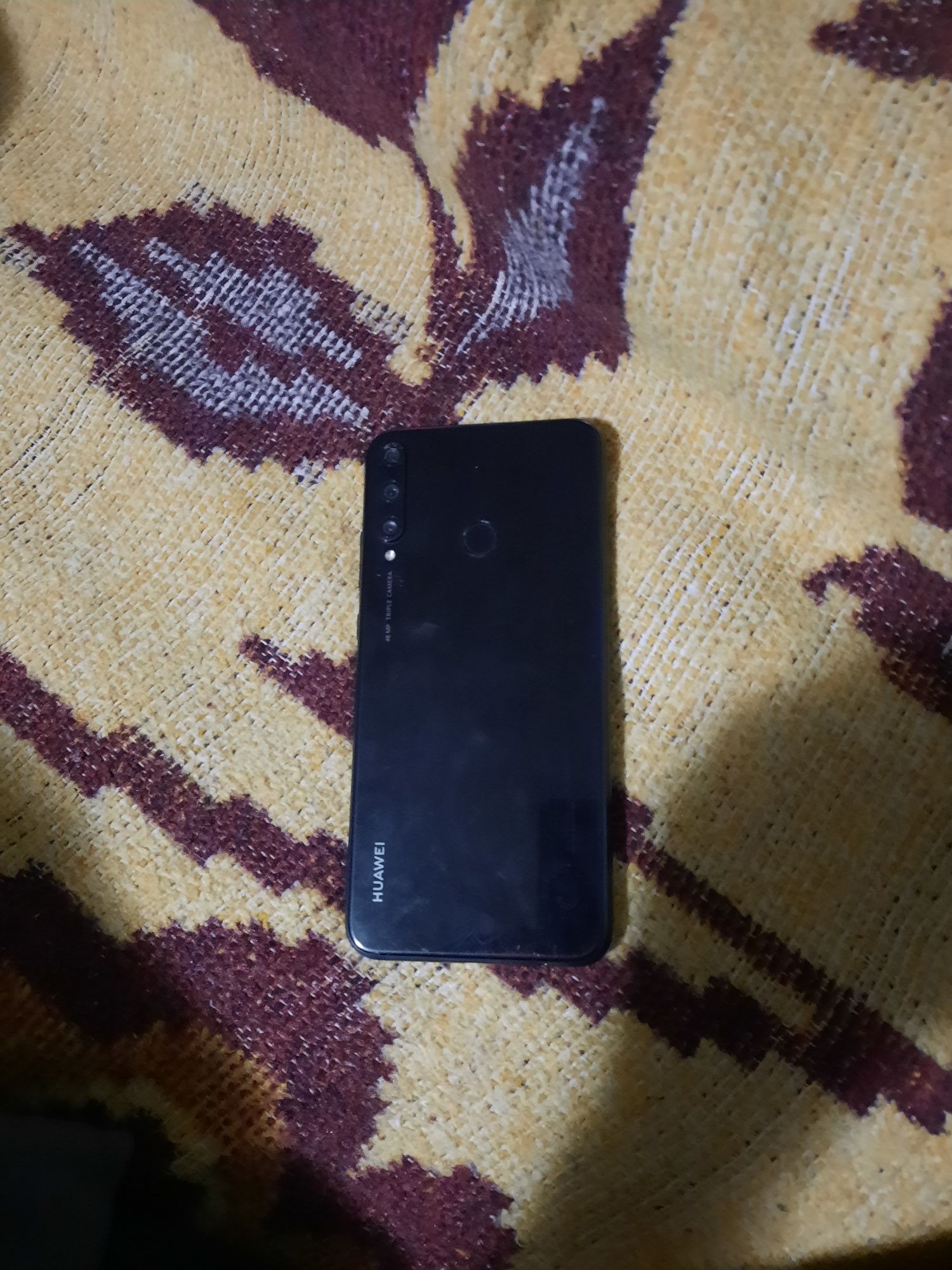 Vând telefon huawei p 40