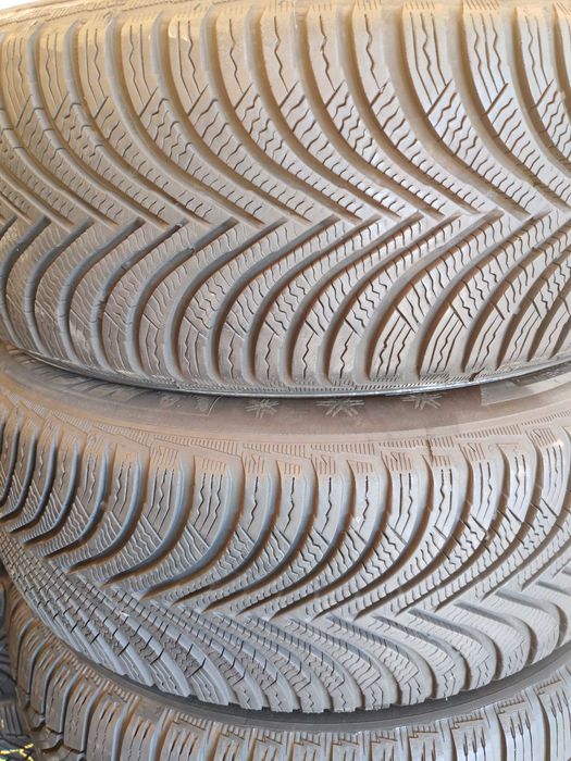 205 55 17,cate 4buc iarna MICHELIN,ALPIN5 si ALPIN6,aproape noi