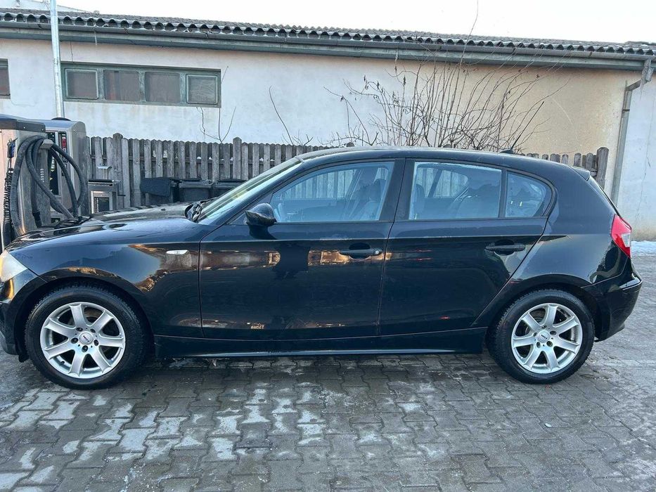 2005 BMW Seria 1 E87