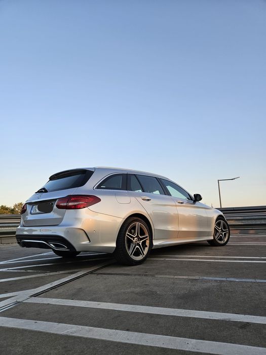Mercedes Benz C AMG LINE