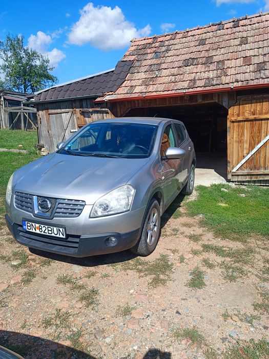 Vând Nissan Qashqai