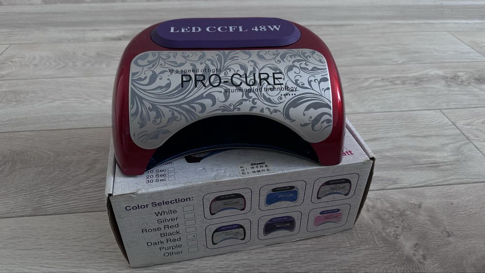 Продам лампу для маникюра