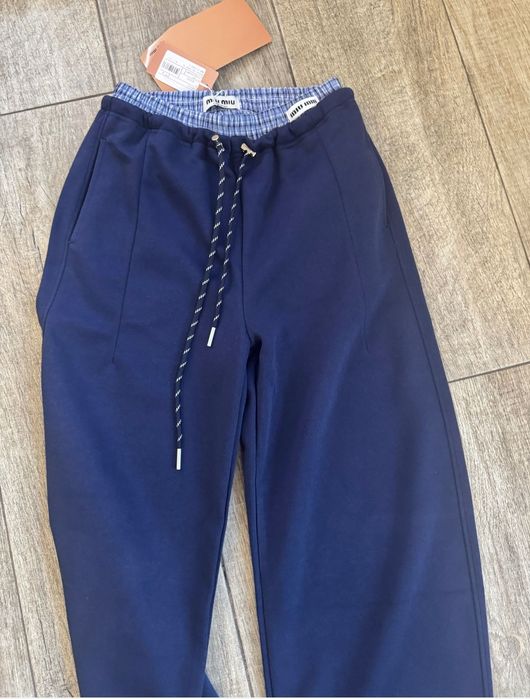 Дамско спортно долнище