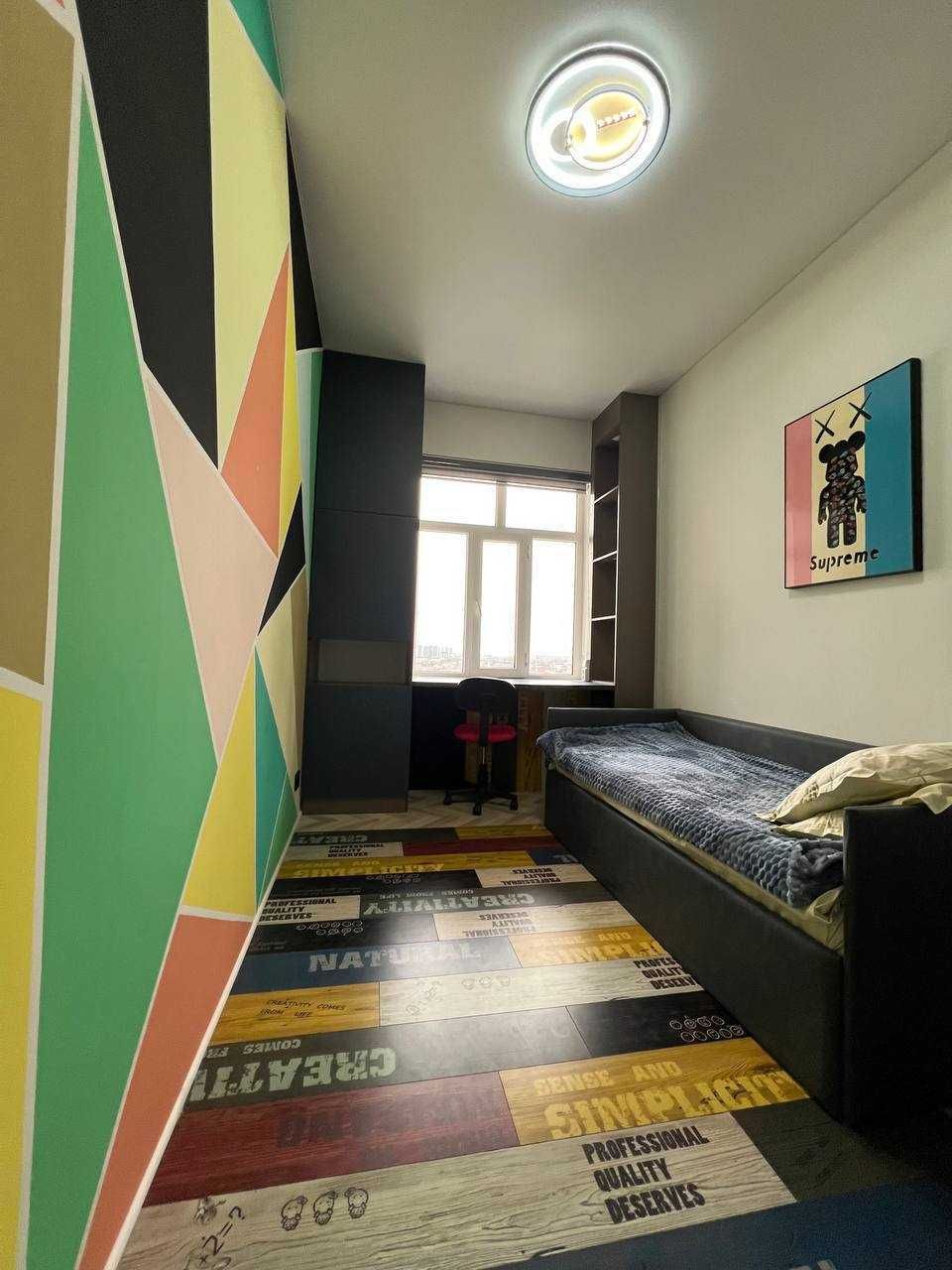 СРОЧНО продажа 3/9/10 Ойбек ор-р: Шох мед центр , 83м2