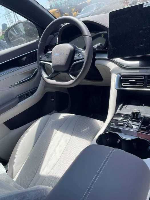 BYD Song Plus Champion EV 2025 — электромобиль нового поколения!