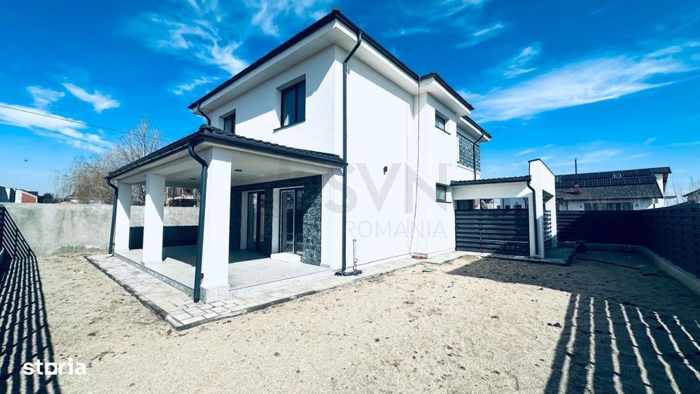 Vila de vanzare cu panouri solare