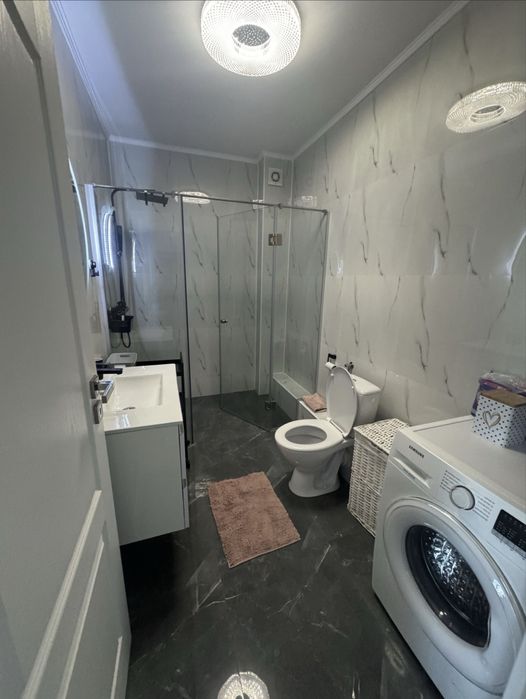 Inchiriez Apartament 2 camere Gh. Doja langa spitalul judetean