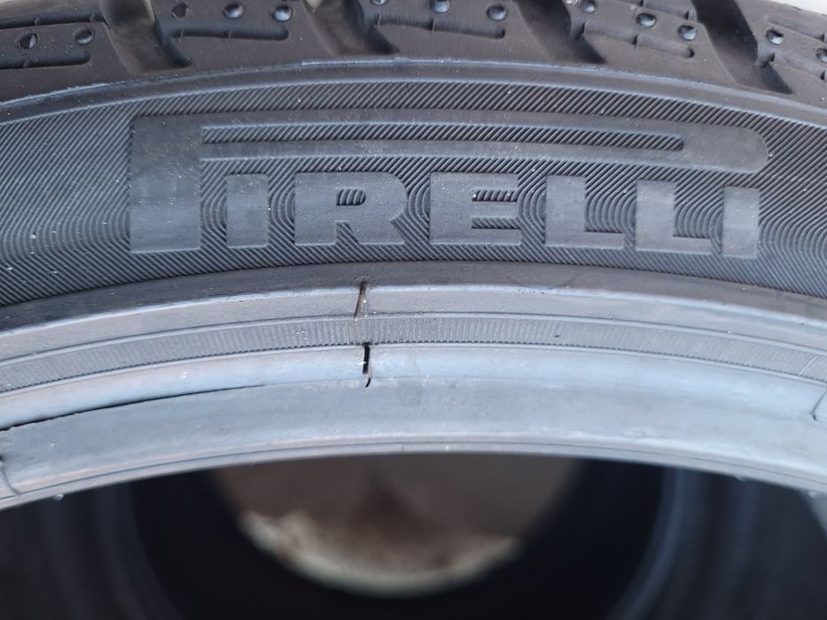 205 40 18 Cauciucuri de iarna Pirelli